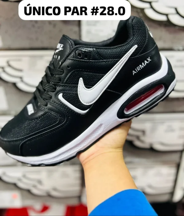 Nike Air Max negros con blanco calidad espejo