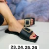 Sandalias negras
