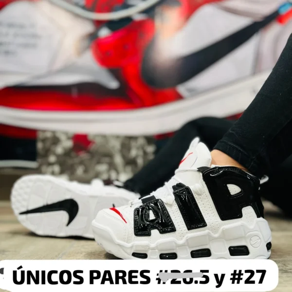 Tenis Air Uptempo blancos con negro calidad espejo
