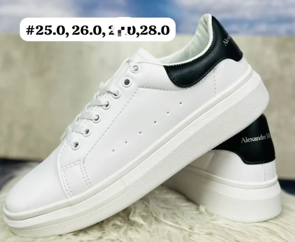 Tenis Alexander Mcqueen liso blancos