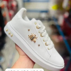 Tenis Gucci blancos con dorado con abeja
