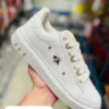 Tenis Gucci blancos con dorado y abeja con alas negras