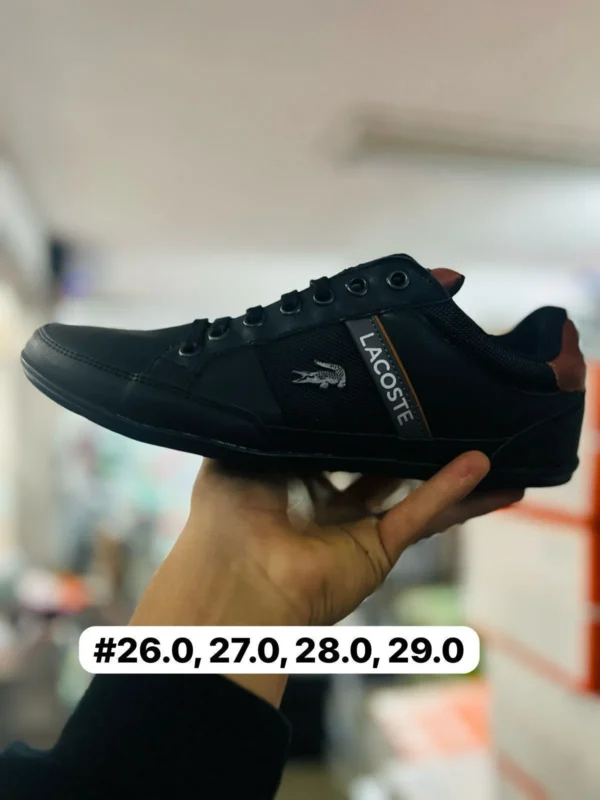 Tenis Lacoste negros con cafe