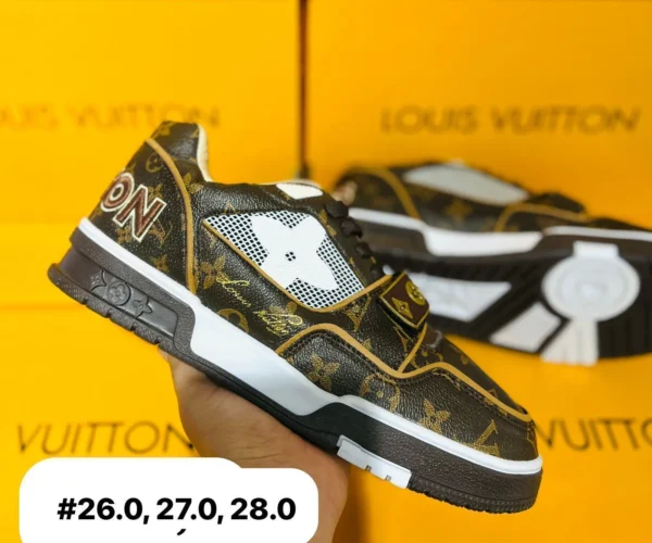 Tenis Louis Vuitton version 2 cafe con dorado calidad espejo