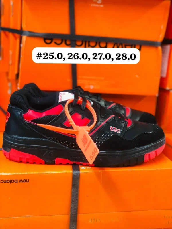 Tenis New Balance negros con rojo calidad premium