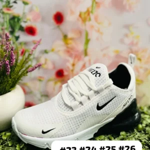 Tenis Nike 270 blanco con negro
