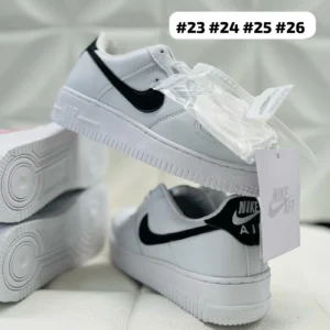 Tenis Nike AF1 Premium colors blancos con negro