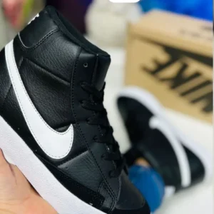 Tenis Nike Blazer negros con blanco premium