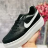 Tenis Nike Curt negros con blanco