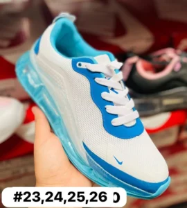 Tenis Nike Dia blancos con azul