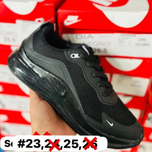 Tenis Nike Dia negros