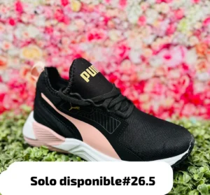 Tenis Puma Cristal negros con rosa