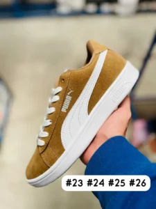 Tenis Puma Smash Gamuza cafe con blanco