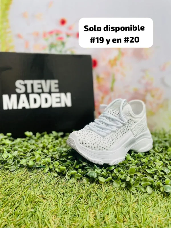 Tenis Steve Madden blancos