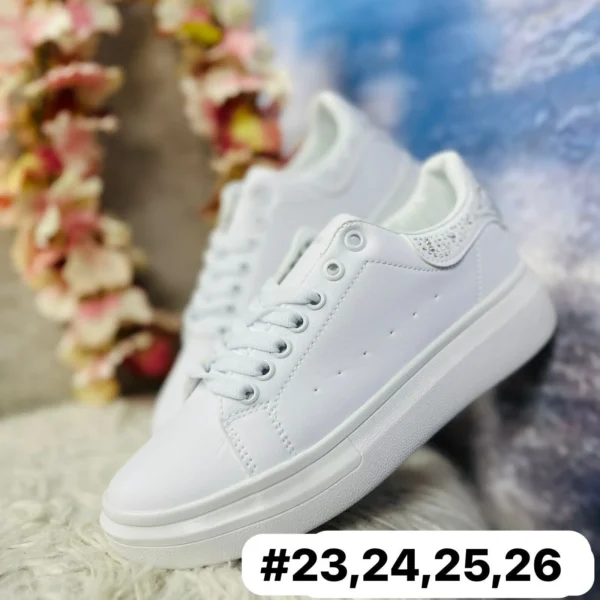 Tenis alexander mcqueen blancos