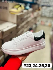 Tenis alexander mcqueen blancos con negro