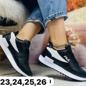 Tenis fila racer negros con blanco