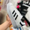 Tenis gazelle blanco con negro