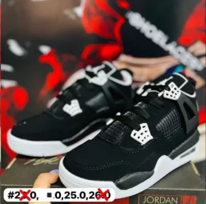 Tenis jordan retro 4 negros con blanco
