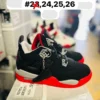 Tenis jordan retro 4 negros con rojo y detalles en gris