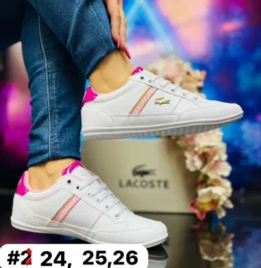 Tenis lacoste blancos con rosa