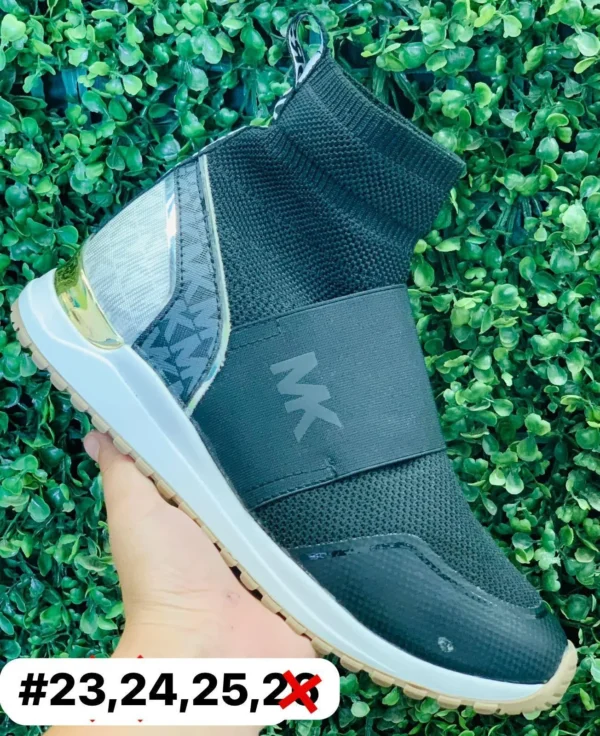 Tenis mk calcetin negro