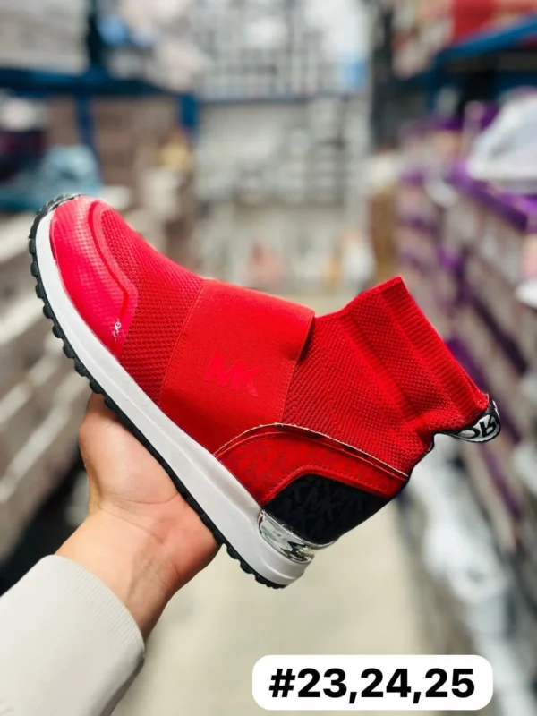 Tenis mk calcetin rojo