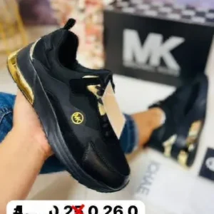 Tenis mk theo negros con dorados