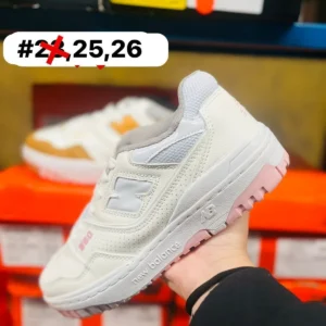 Tenis new balance premium blancos con rosa