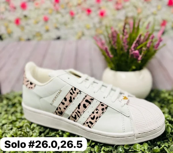 Tenis super star animal print